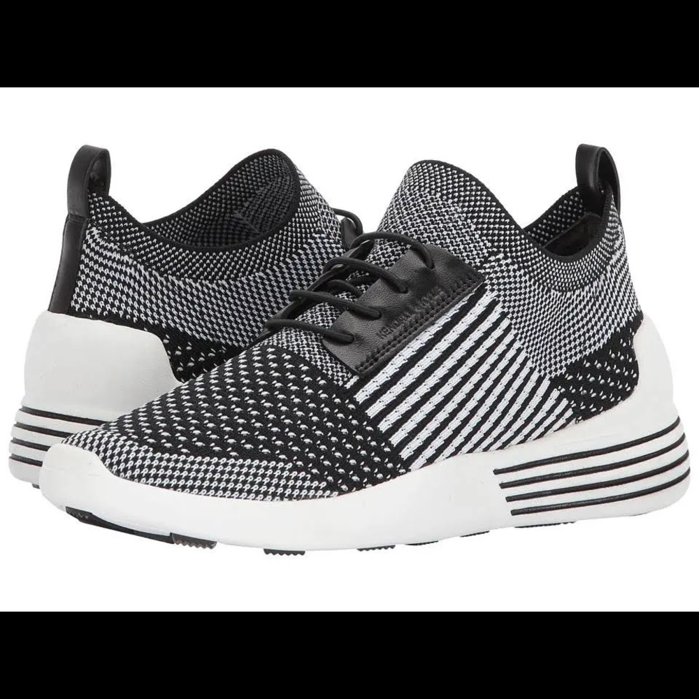Kendall & Kylie Black and White Brandy Sneakers